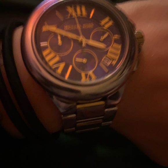 Michael Kors watch - Picture 2 of 5
